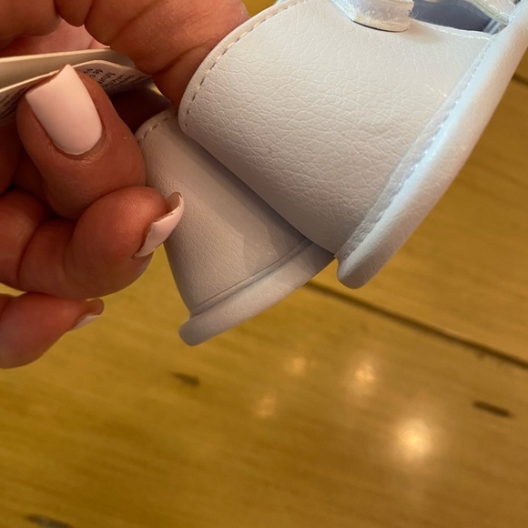 Janie & Jack Infant White Sandal 3-6 month NEW Fisherman style Velcro - Picture 10 of 11